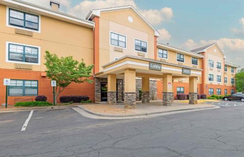 Executive Park Hotel | Extended Stay America Select Suites - Charlotte - Tyvola Rd