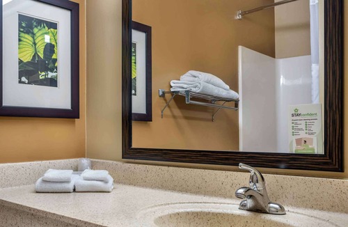 Harbor Gateway South Hotel | Extended Stay America Suites Los Angeles Torrance Harborgate