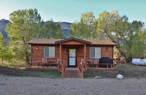 Cody Other | Eycat Lodging Company Guest House