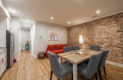 Stanton Park Apartment | Fabulous 2-Bedroom Apartment in Capitol Hill