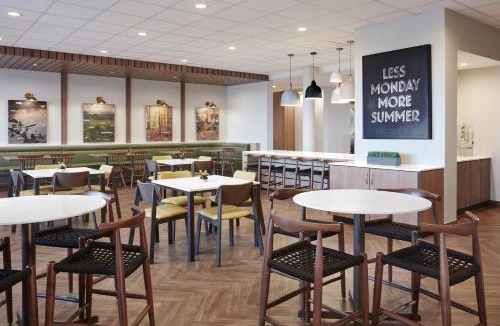 Bermuda Hotel | Fairfield Inn Richmond Chester