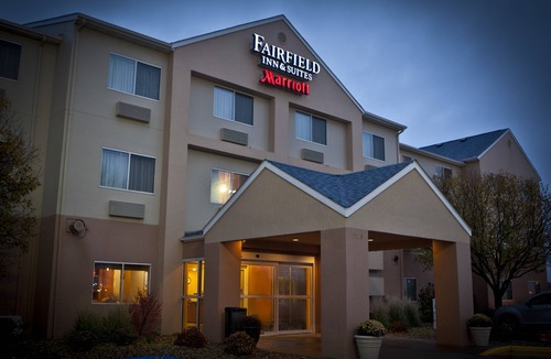 Bismarck Hotel | Fairfield Inn & Suites Bismarck North