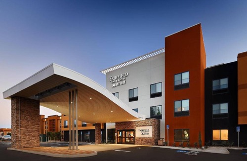 Roosevelt Hotel | Fairfield Inn & Suites by Marriott Fresno Yosemite International Airport