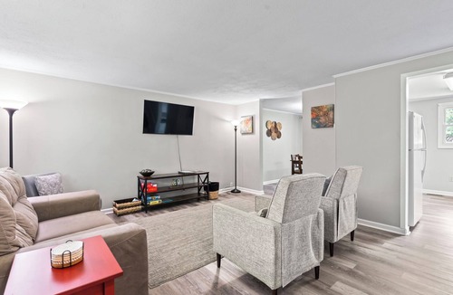 Bermuda House | Family friendly! Recline at Timberline.