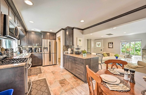Kirkland House | Family-Friendly Kirkland Home ~ 1 Mi to Downtown