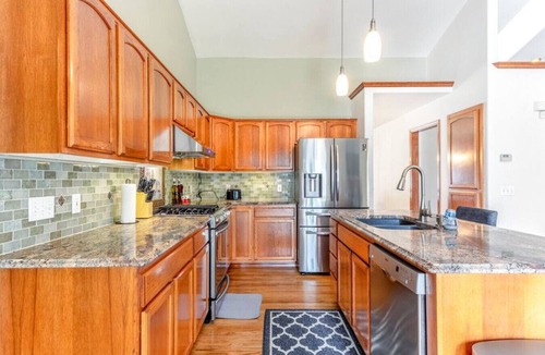 Post Falls Apartment | Family Home w/Pool Table + Fall Weekly Discounts