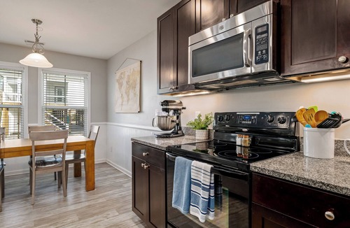 Tranquil Harbour House | Family oasis beach retreat in quiet woodlands