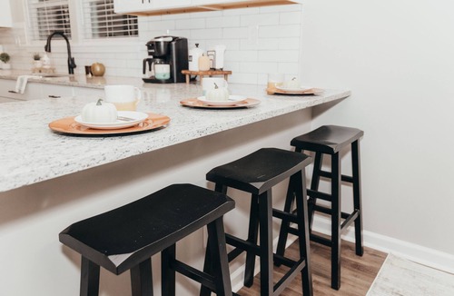 Downtown Memphis House | Family & Pet-Friendly Retreat in Memphis: Near Top Attractions, Groups Welcome!