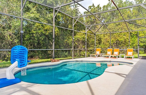 Thousand Oaks House | Family Retreat, Pool, Spa, Game Room, 15 Min to Disney