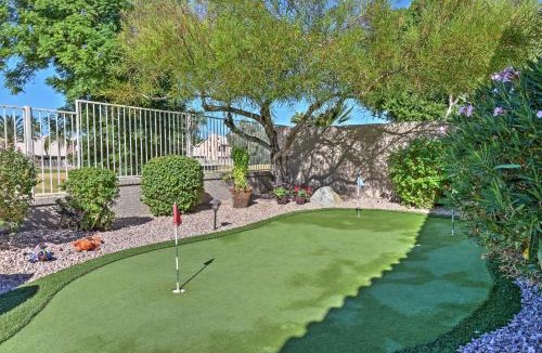 Arrowhead Ranch House | Family Retreat with Putting Green about 6 Mi to Peoria!