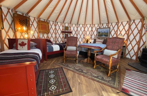 Rigby Resort | Fantastic and Fun “O Canada" Yurt, sleeps 4