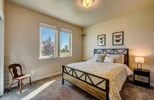 Sheridan House | Farmhouse ∙ 3 bedrooms ∙ 6 guests