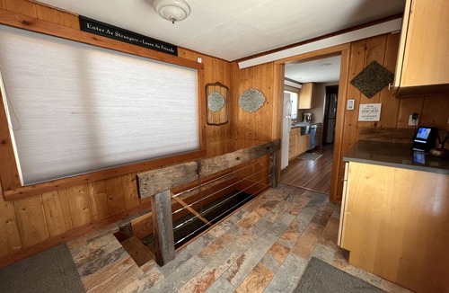 Hill County House | Farmhouse on Hi-Line near hunting and fishing enroute to Glacier National Park
