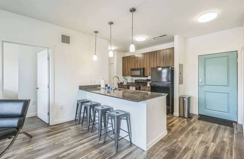 Heart of Missoula Apartment | Fast Wifi + 2 min to UM Campus