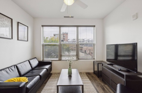 Heart of Missoula Apartment | Fast Wifi + 2 min to UM Campus