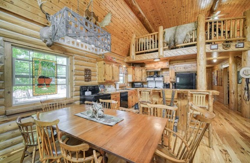 Rigby Cabin | Fast WiFi|Fly Tying|Foosball