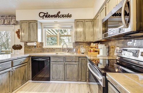 Pocatello House | Fenced Yard, Patio: Family-Friendly Pocatello Home
