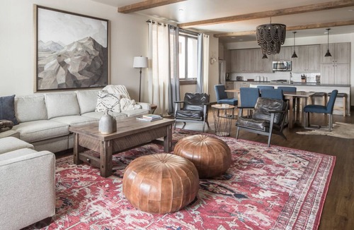 Big Sky Condo | Festive Availability! Ski-Chic Condo! Lone Peak Mountain View! Close to Big Sky