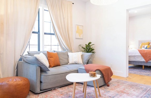 Northside House | FIFA 2026 6 mins from Downtown & Stadium Private Parking