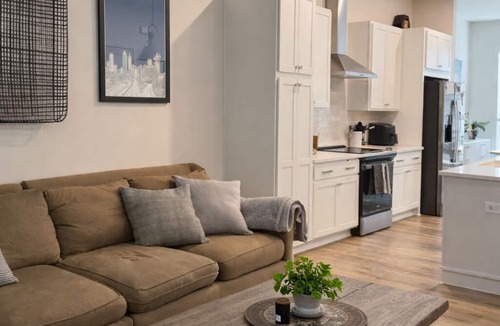 Westside House | FIFA 2026 RETREAT - 2BR Sleeps 6 - Bikes - BeltLine to Stadium - Walkable