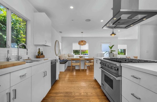 Mar Vista House | MAJOR INTERNATIONAL SPORTING EVENT Stay | Mar Vista Retreat Near Sofi & Venice