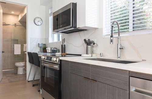 NoHo Arts District Apartment | Major international sporting event - Scandinavian-Style 1BR Apartment BUILT 2024 (p81)