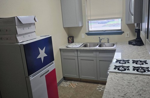 OST - South Union Apartment | FIFI Retreat near Reliant Stadium 2/1 perfect location, perfect stay.