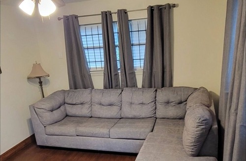 OST - South Union Apartment | FIFI Retreat near Reliant Stadium 2/1 perfect location, perfect stay.