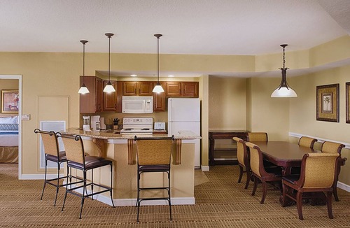Lake Buena Vista Resort | 𝐅𝐢𝐧𝐝𝐢𝐧𝐠 𝐌𝐞𝐢𝐥𝐢 Inside Disney Gates Bonnet Creek Resort+Perks, 2BR