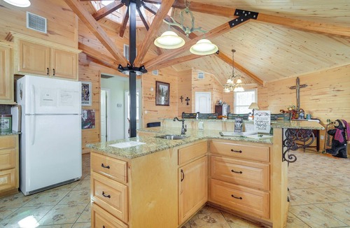 Negreet House | Fire Pit, Views: Lakefront Toledo Bend Retreat!