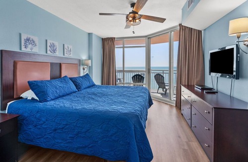 Cherry Grove Beach Condo | First-class oceanfront condo w/pools, lazy river, pier restaurant/bar in Cherry Grove
