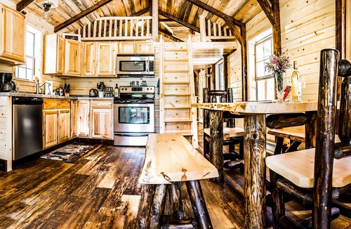 Big Timber Cabin | Fisher Cabin - Cute Log Cabin with Private Creek in the Crazy Mountains!