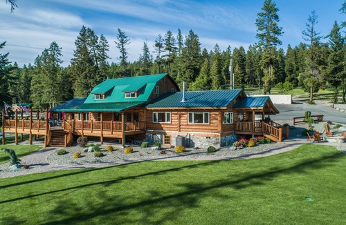 Lake Mary Ronan Cabin | Fisherman's Cove-Charming One Bedroom Lake Views