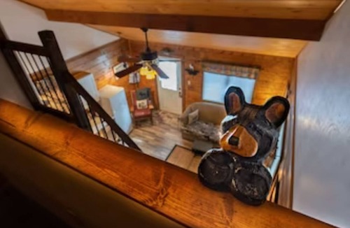 Woods Bay Cabin | Flathead Moose Getaway Cabin - 1 mile to a Flathead Lake Beach