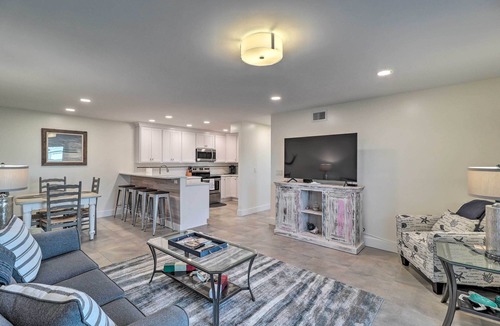 Fernandina Beach Apartment | Florida Condo w/Pool & Tennis: Walk to Beach!