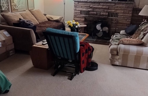 Macomb House | Forget your worries in this spacious and quiet Country setting.