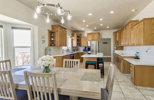 Maeser House | Fossil Crest Retreat