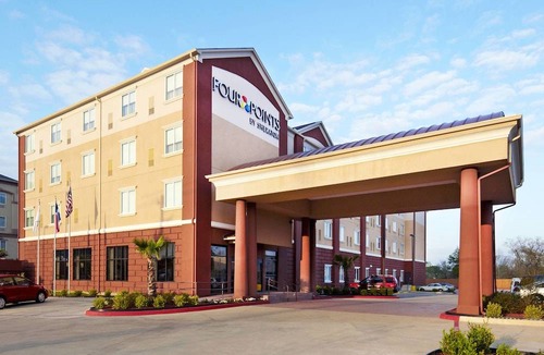 Southeast Houston Hotel | Four Points by Sheraton Houston Hobby Airport