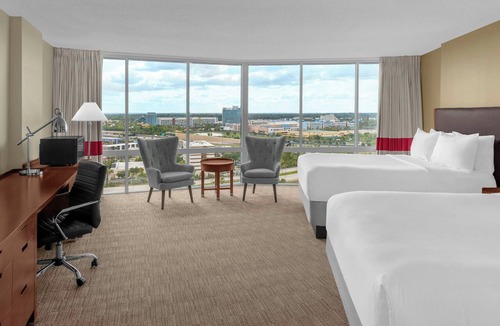 Florida Center Hotel | Four Points by Sheraton Orlando International Drive