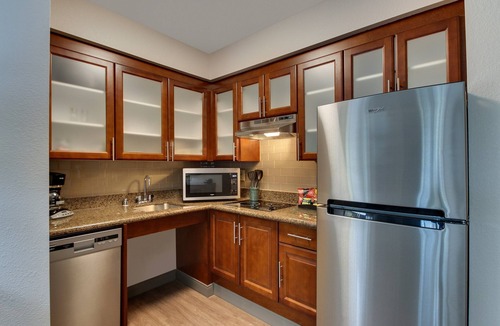 Grant Creek Apartment | Free Breakfast. Pool & Hot Tub.