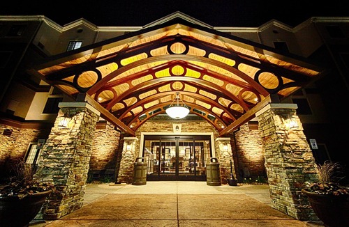 Minot Condo | Free Breakfast. Pool & Hot Tub. Gym. Close to the Minot Air Force Base! Your Next Trip!