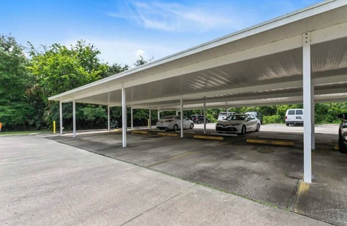Titusville Apartment | FREE LCO @ 6 p.m. in July - Pool, gym, games!