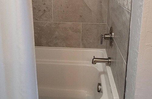 Darby House | Freshly remodeled 3-bedroom home