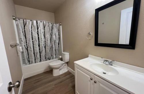 Billings House | Freshly renovated home in a vintage neighborhood