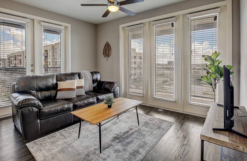 Highland Apartment | Frontdesk | 2 BR Apt near Bull Creek District Park