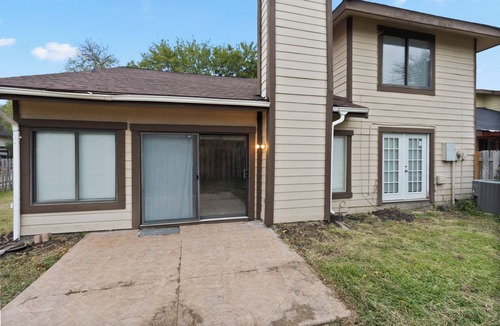 George Bush Park/Eldridge House | Fully renovated 4 bed house 1.5 mile to vibrant Westheimer with new appliances