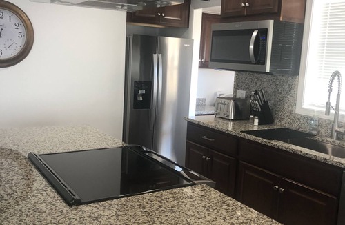 Powell House | Fully renovated house next to Southside Park - quiet location off of main street