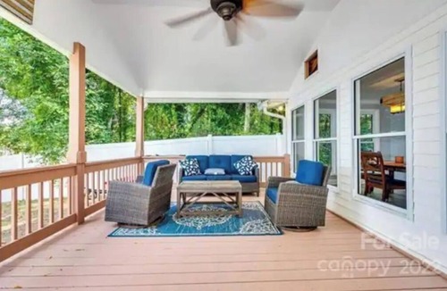 Rock Hill House | Fully Renovated Lakehouse on Lake Wylie