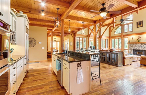 Dahlonega House | Game Room & Fireplaces: Group Dahlonega Getaway