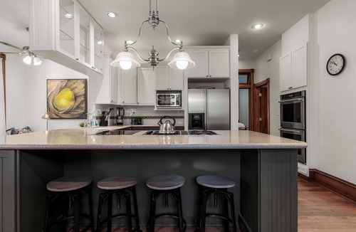 Clarksville House | Game Room Home Near Pease Park and Downtown